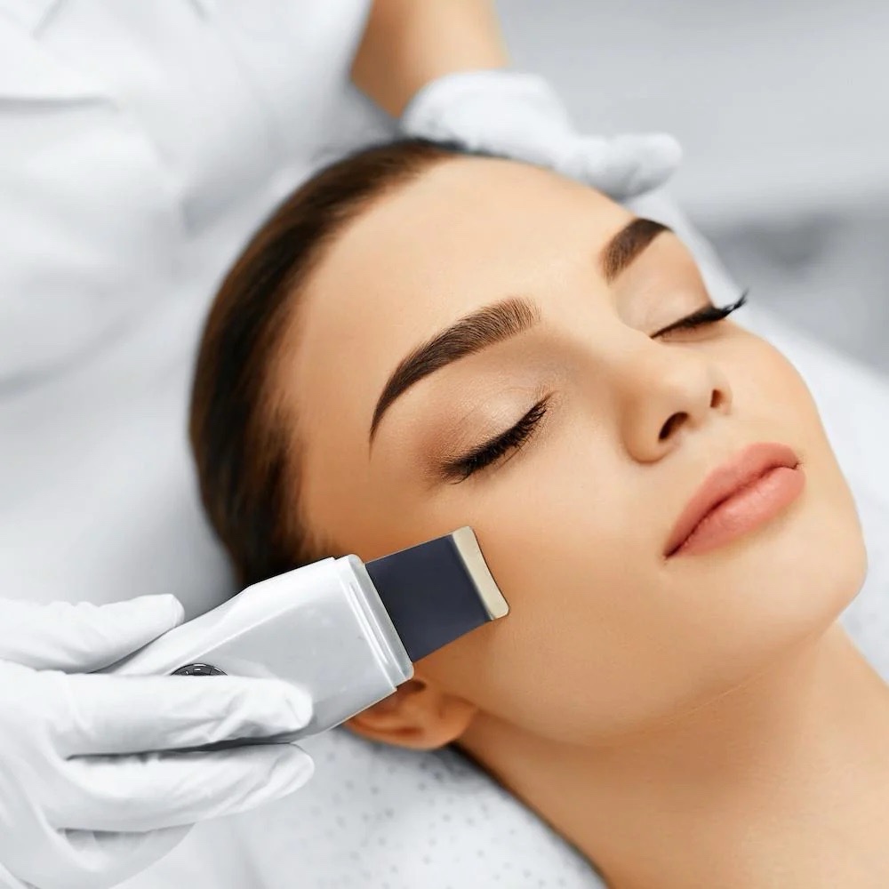 Epionce Lux Facial With Hydra Mask at Tu Es Belle Spa Houston