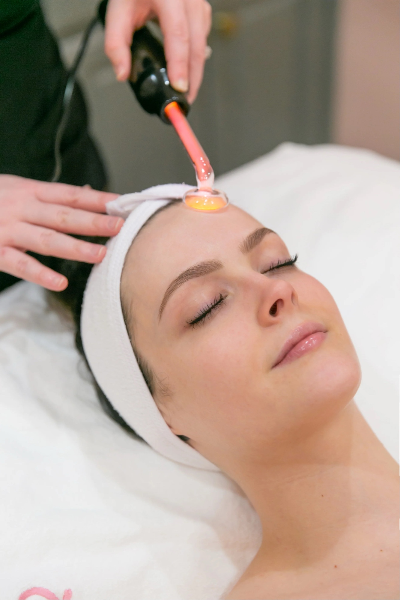 High Frequency Facial With Hydra Mask at Tu Es Belle Spa Houston
